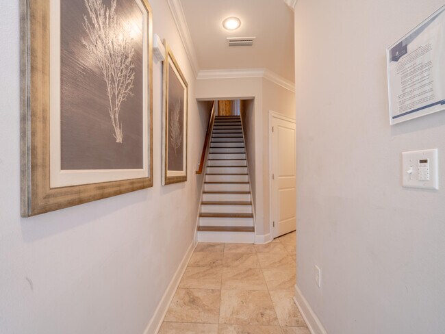 Photo - 257 Driftwood Rd