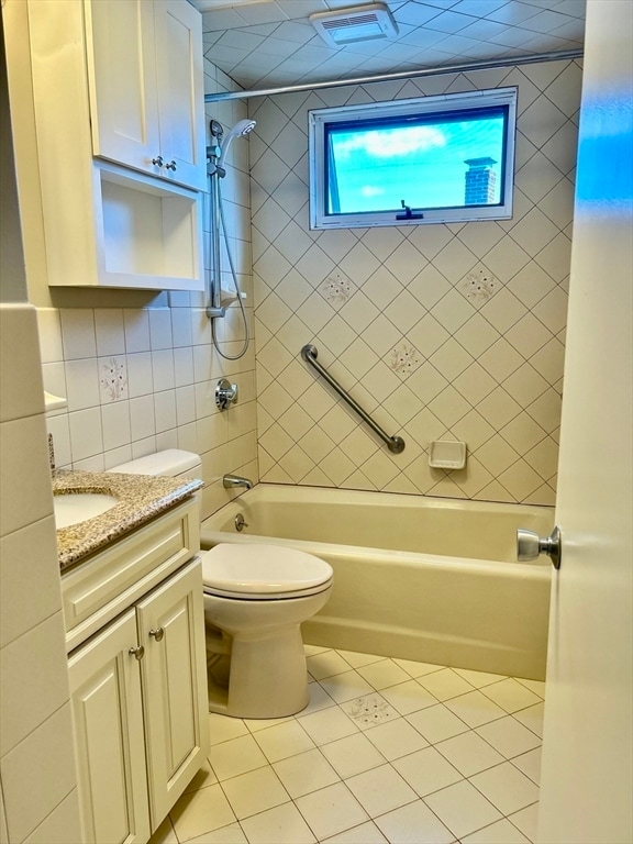 Photo - 41 Harrington Ave Unidad 2