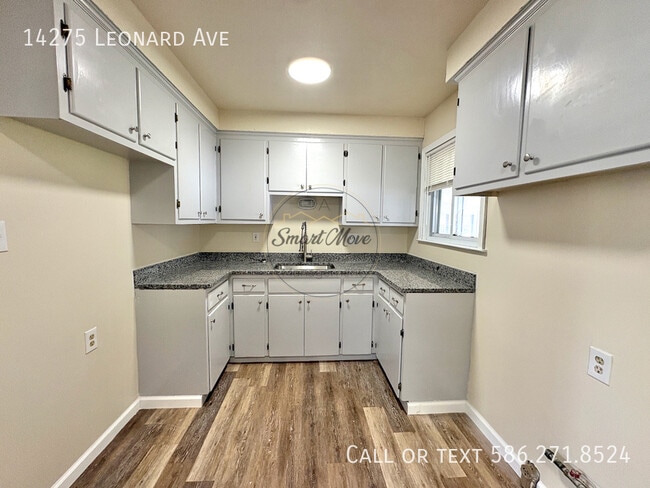 Photo - 14275 Leonard Ave
