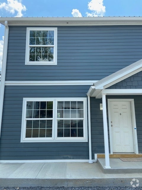 Building Photo - 215 Cessna Dr Rental
