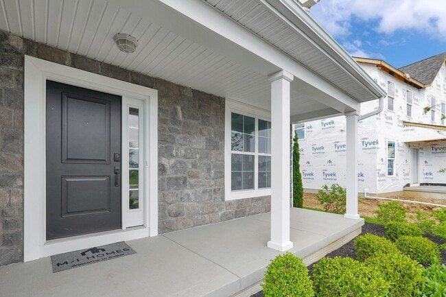 Photo - 2775 Chatwood Loop