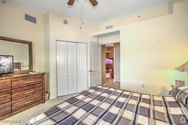 Building Photo - 12141 Summergate Cir Unit 102 Rental