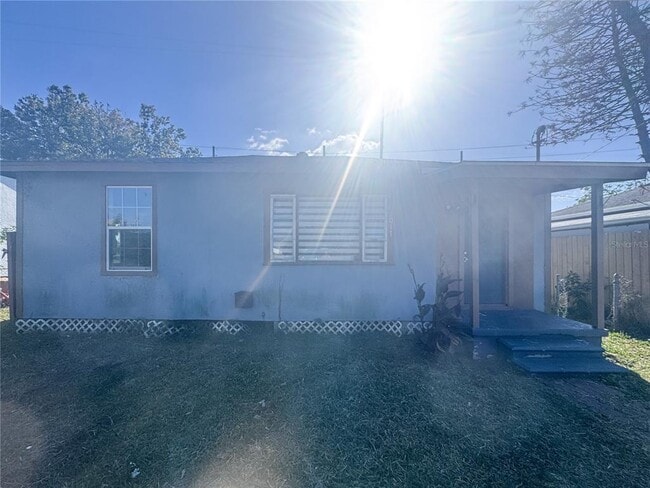 Photo - 2017 Hemlock St