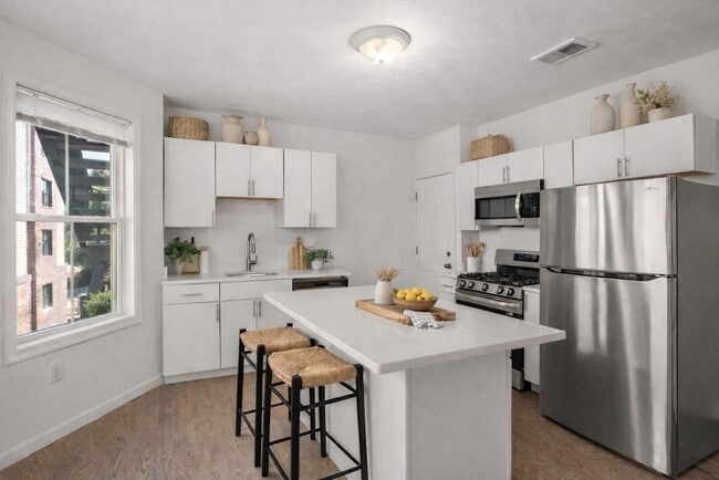 Photo - 599 Broadway Unit 2F