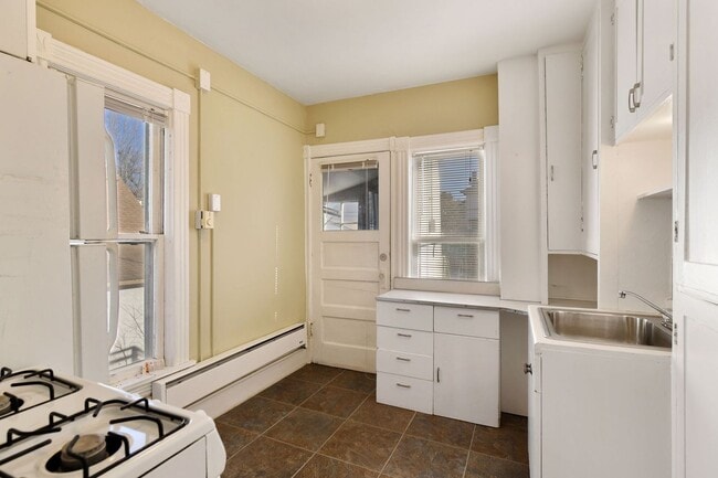 Photo - 2241 Pierce St NE Unit 2