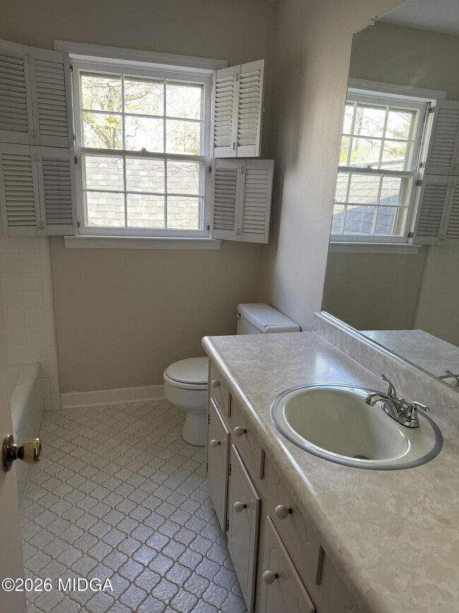 Photo - 803 Captain Kell Dr