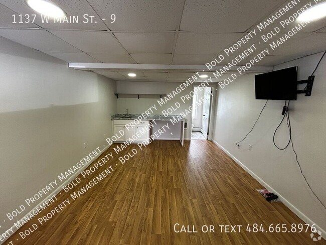 Building Photo - 1137 W Main St Unit 9 Rental