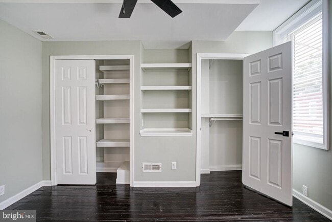 Photo - 2331 E Hazzard St