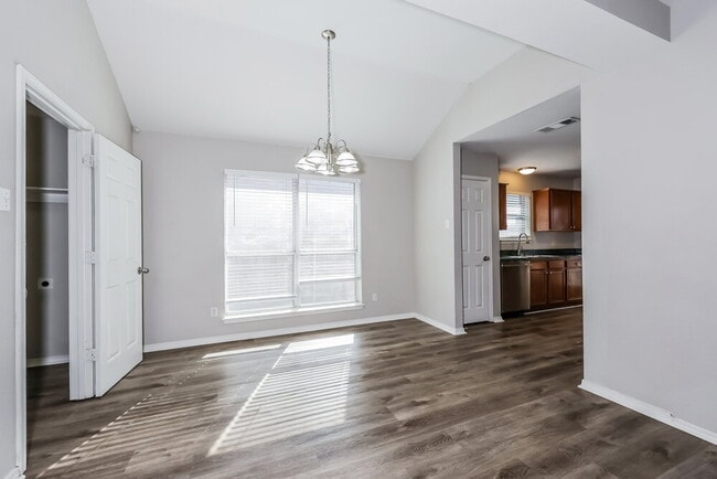 Photo - 1401 Misty Dr