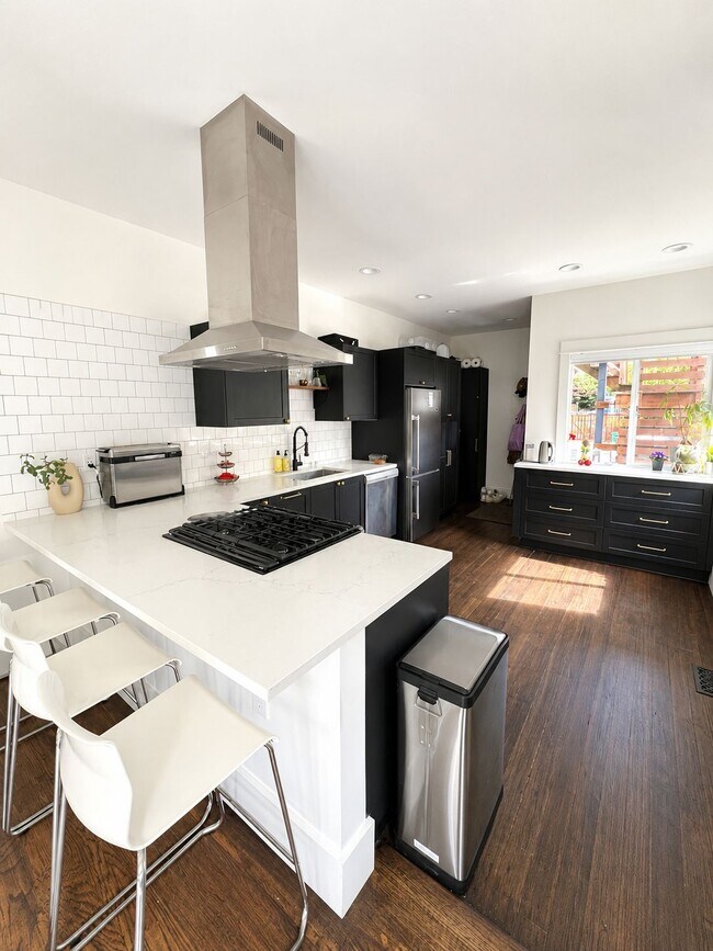 1930 5th Ave W Unidad Lower