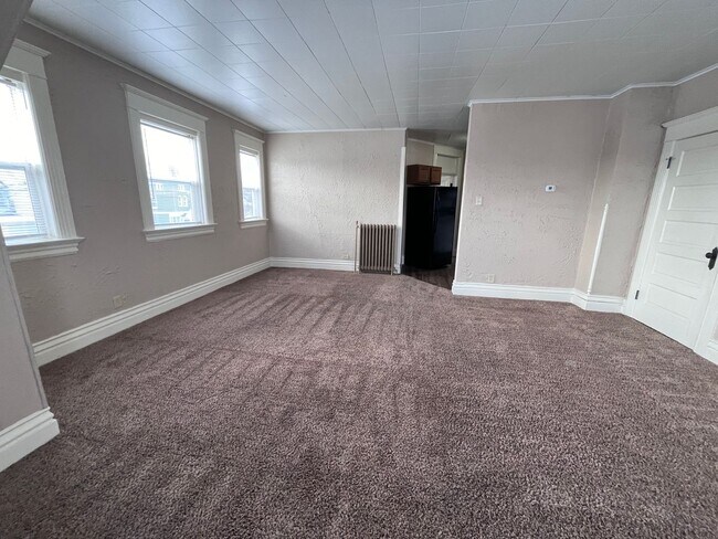 114 W Creighton Ave Unit 3