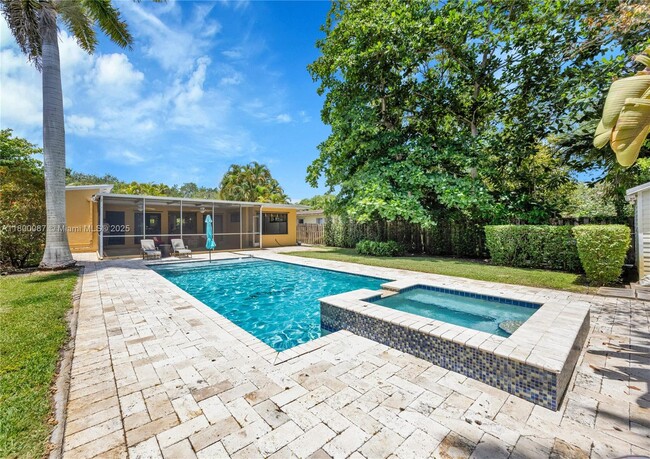 Photo - 6611 SW 63rd Ave Casa