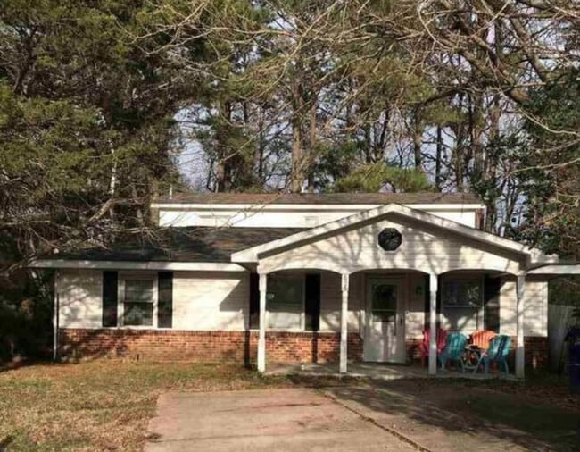 Photo - 605 Juno Ct House