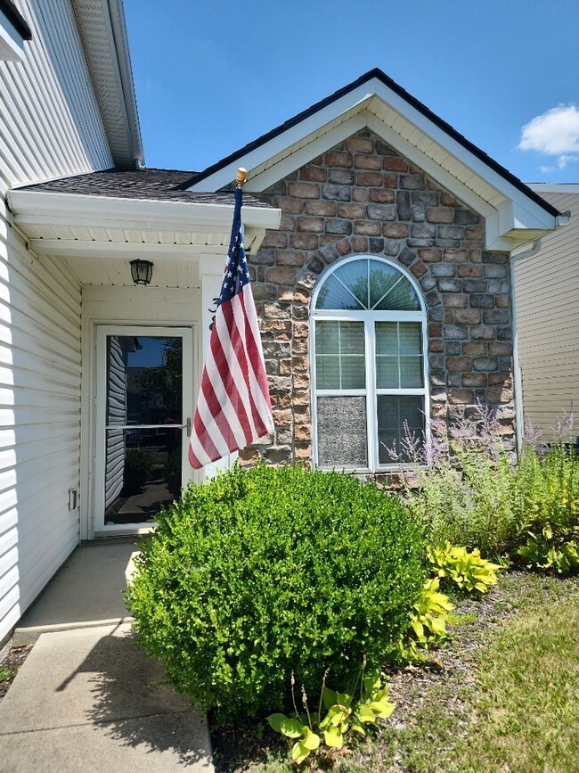 Photo - 3888 Winding Twig Dr
