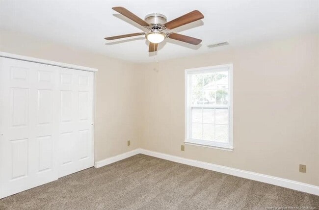 Photo - 956 Littleton Dr