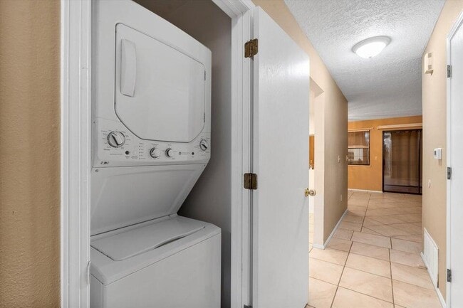 Photo - 833 Country Club Dr SE Unit 1A