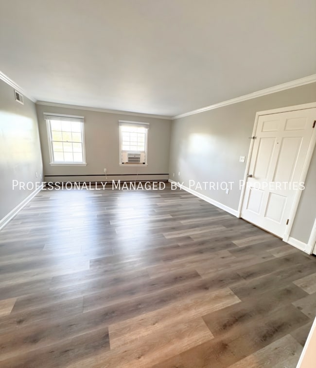 Photo - 400 N Webb Ave Unit 2