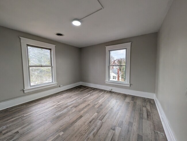 Photo - 101 Thomas Rd