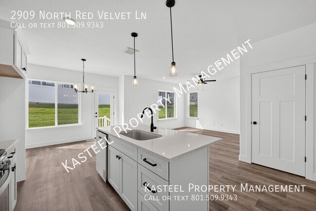 Photo - 2909 Red Velvet Ln