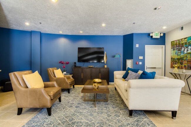 Huning Castle Apartments