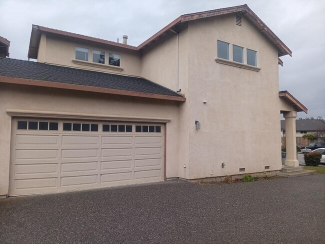 Photo - 520 San Pablo Ct