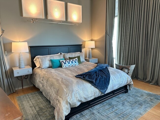 Photo - 700 12th Ave S Unit 905