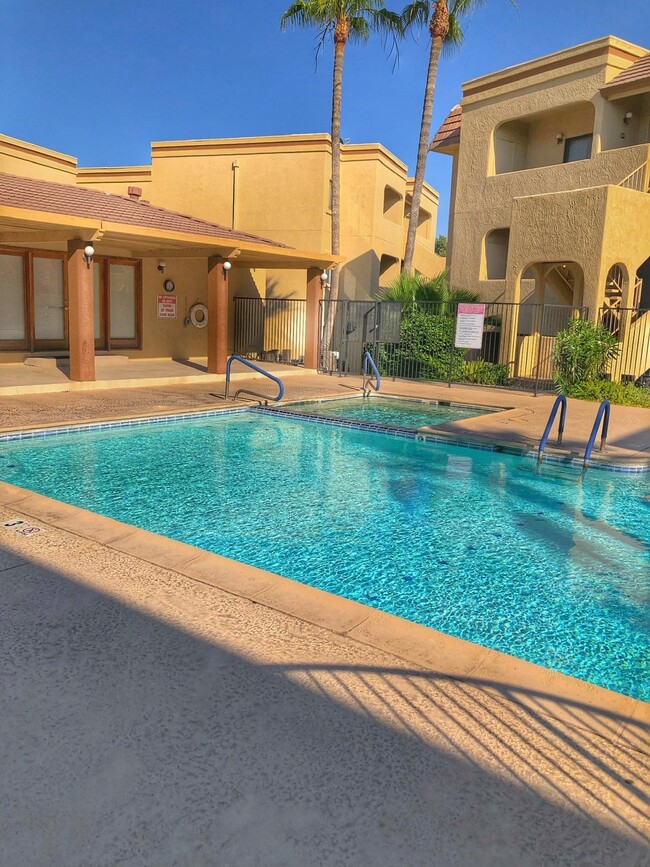 Photo - 5500 N Valley View Rd Condo Unit #123