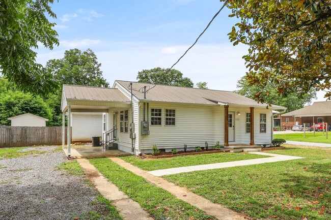 Photo - New Hope - fully remodeled gem