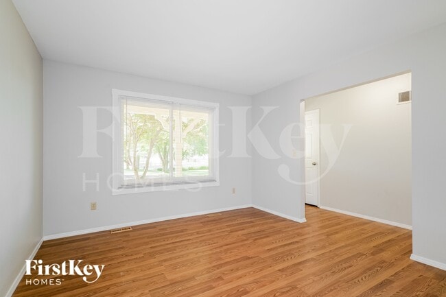Photo - 382 Beaver Lake Dr