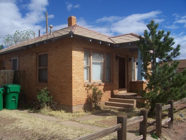 Photo - Great Winslow Rental