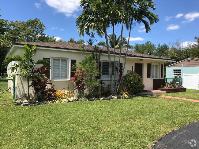 Building Photo - 6510 SW 63rd Ct Rental