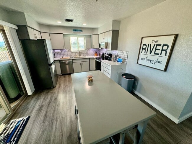 Photo - VACATION RENTAL