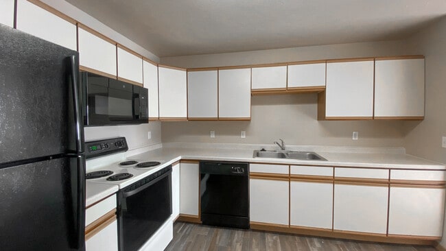 Photo - Amber Fields Apartments