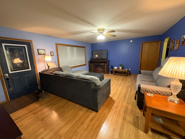 Photo - 2120 Walker Rd