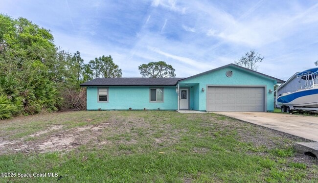 Building Photo - 1263 San Matio St