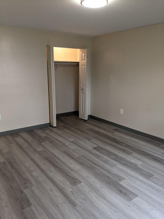 Robin Hill Apartments For Rent in Wallingford, CT