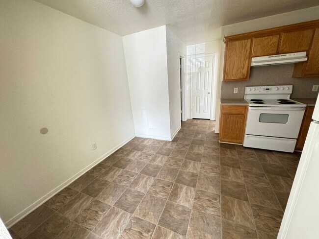 Photo - 3701 Ys Pak Ct Unidad B