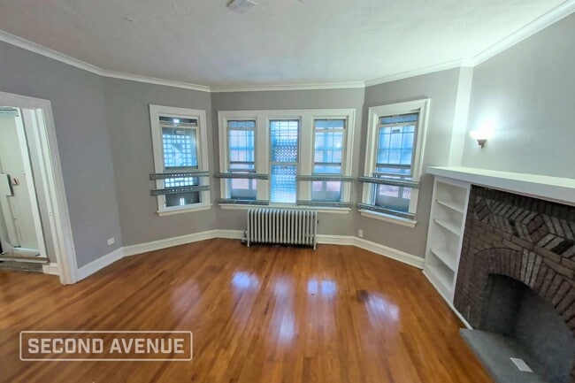 Photo - 7114 S Claremont Ave