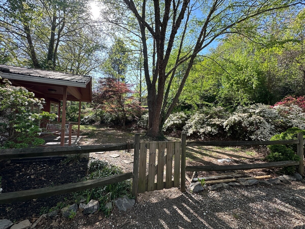 Photo - 186 Pisgah View Rd