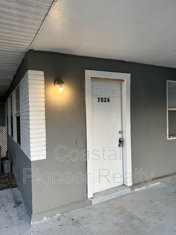 Photo - 7026 Washington St