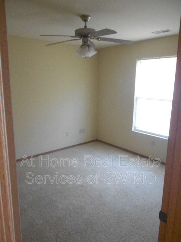 Photo - 1103 S Clifton Ave