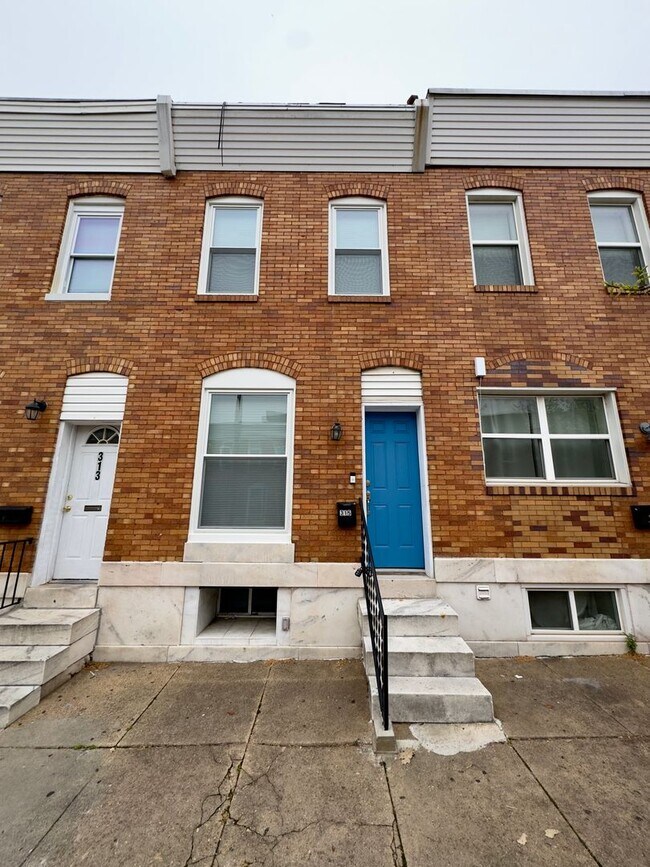 Building Photo - Charming 3 Bedroom/2.5 Bathroom Townhome in Greektown, MD!