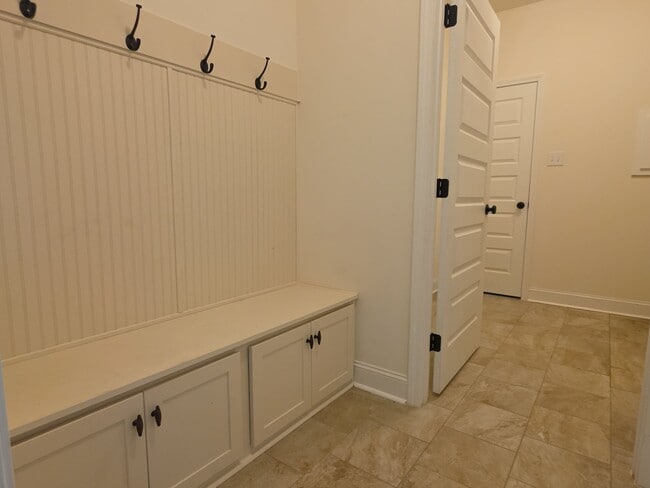 Photo - 228 Pumprock Dr