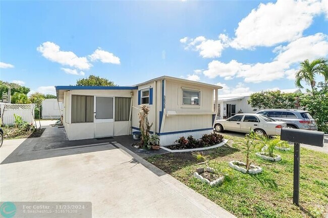 Building Photo - 3020 NW 28th Terrace Rental