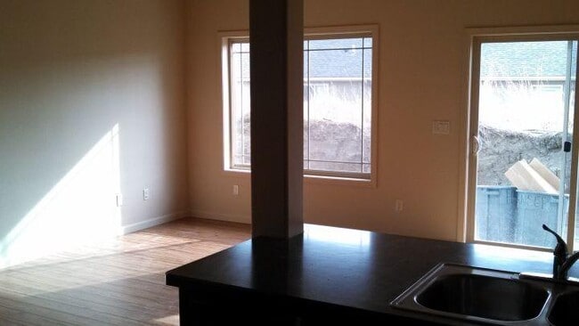 Photo - 3 bedroom in Billings MT 59105