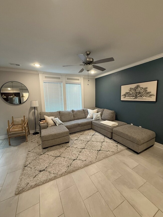 Photo - 7380 Aaron St