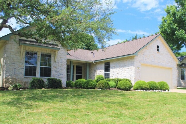 Building Photo - 103 Hill Country Dr