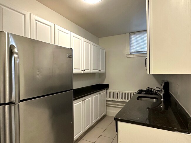 Photo - 230 Walnut St Unit 41B