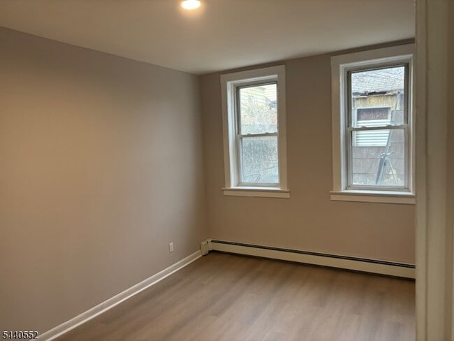 220 Palisade Ave Unit 2A