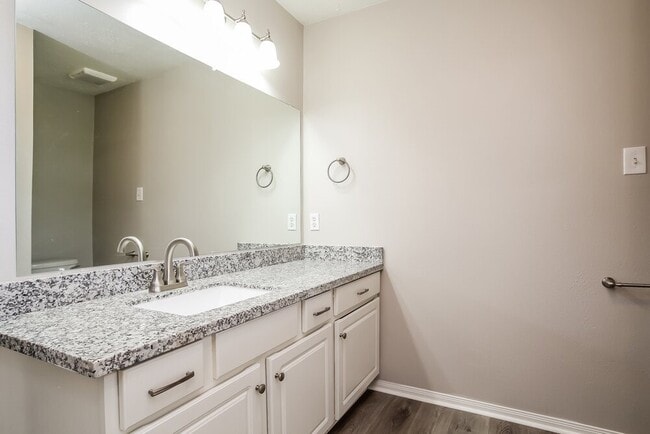 31518 Kingston Village Dr